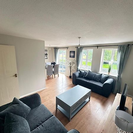 Lovely 2 Dbl Bed Apartment Near Heaton Park And North Manchester Hospital With Parking Exteriér fotografie